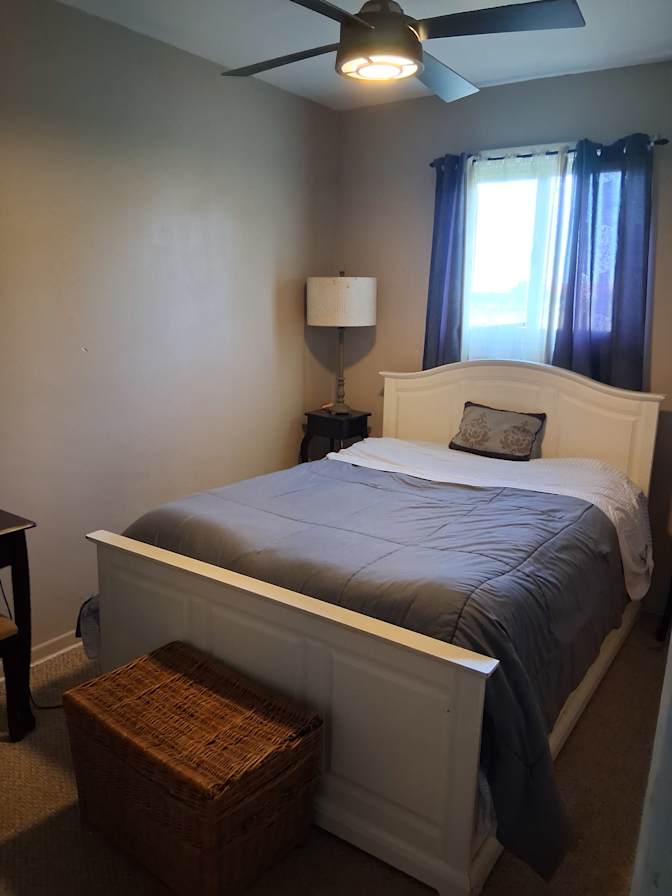Mj's room