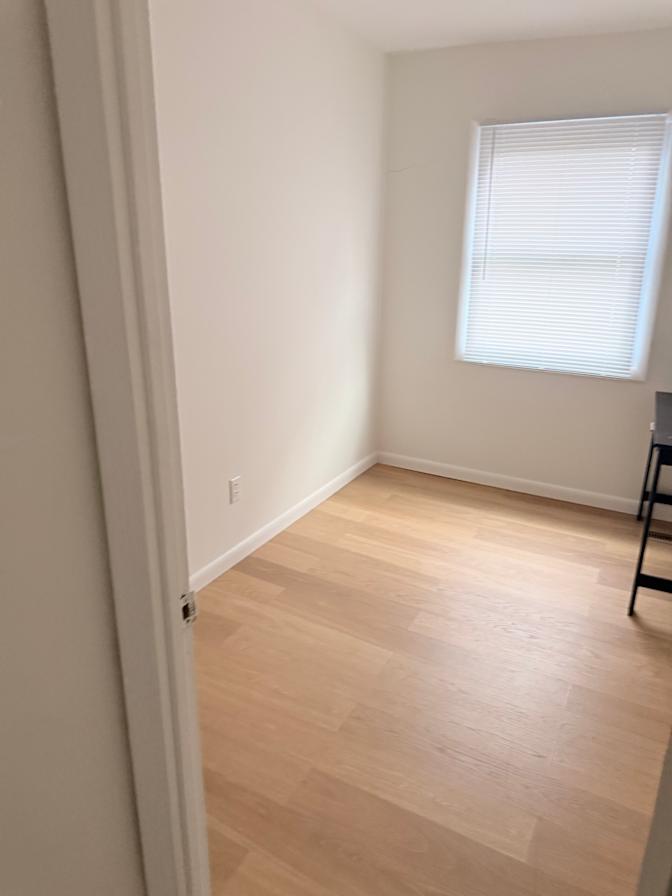 Jinin's room