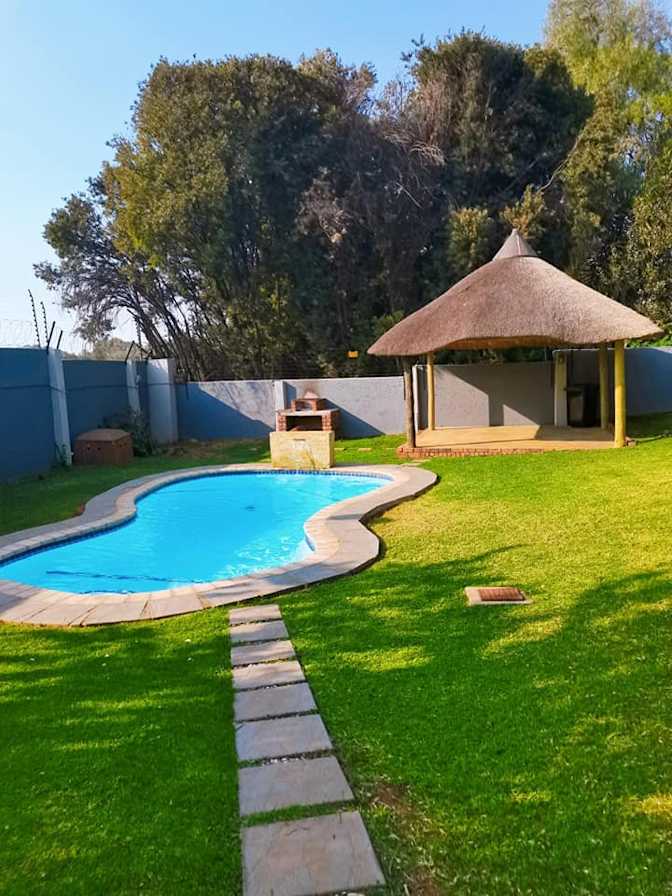 Thobile's room