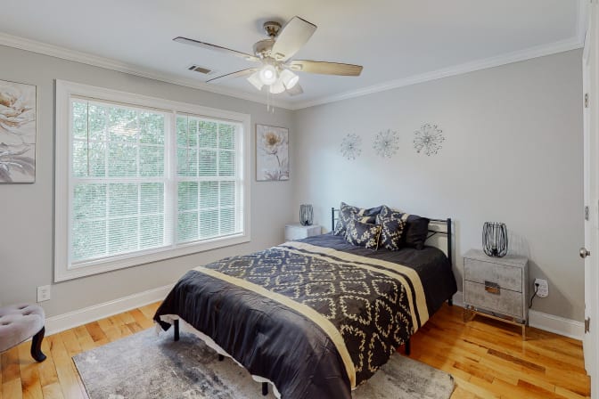 PadSplit's room