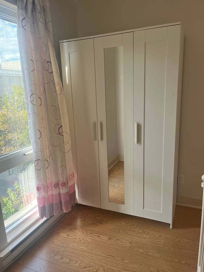 Caitlyn's room