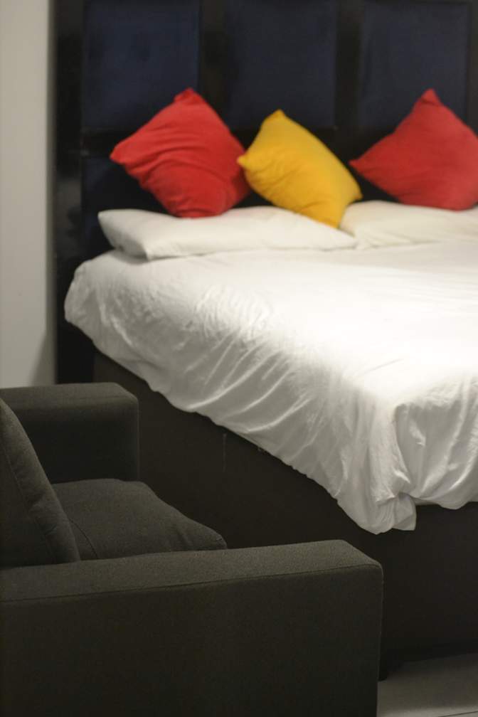 Ashton Kotts's room
