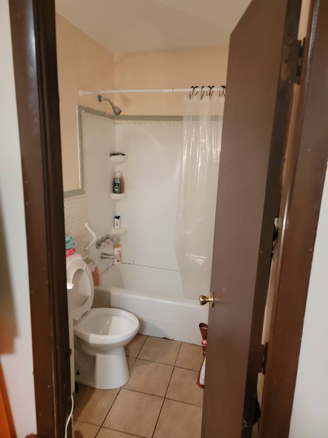 Thomas's room