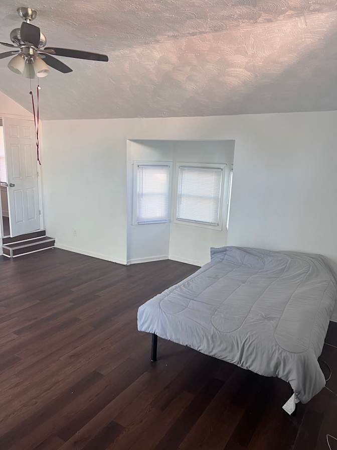 Jay/Nikki's room