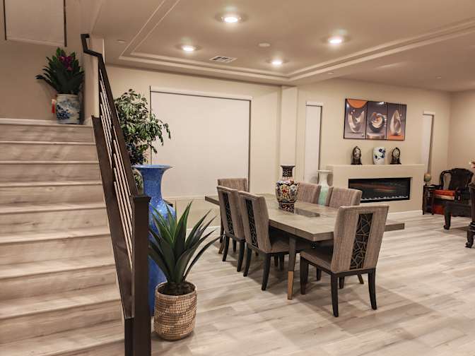 Lily Cai's room