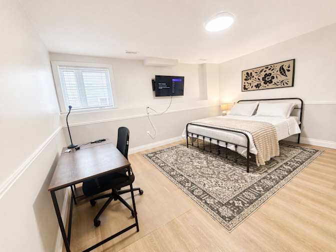 Leeanne's room