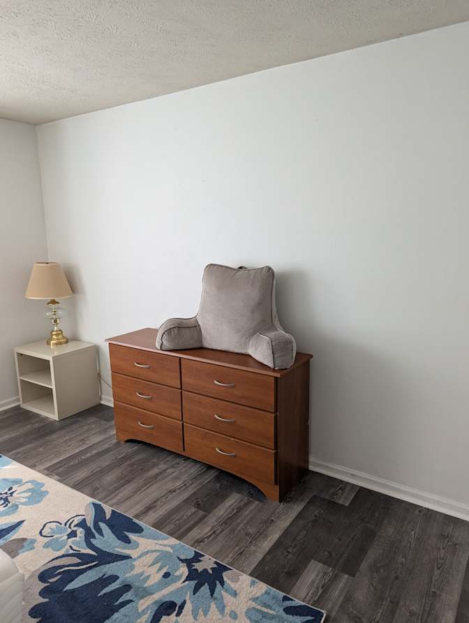 Greta's room
