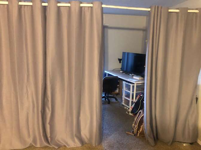 Alfredo's room