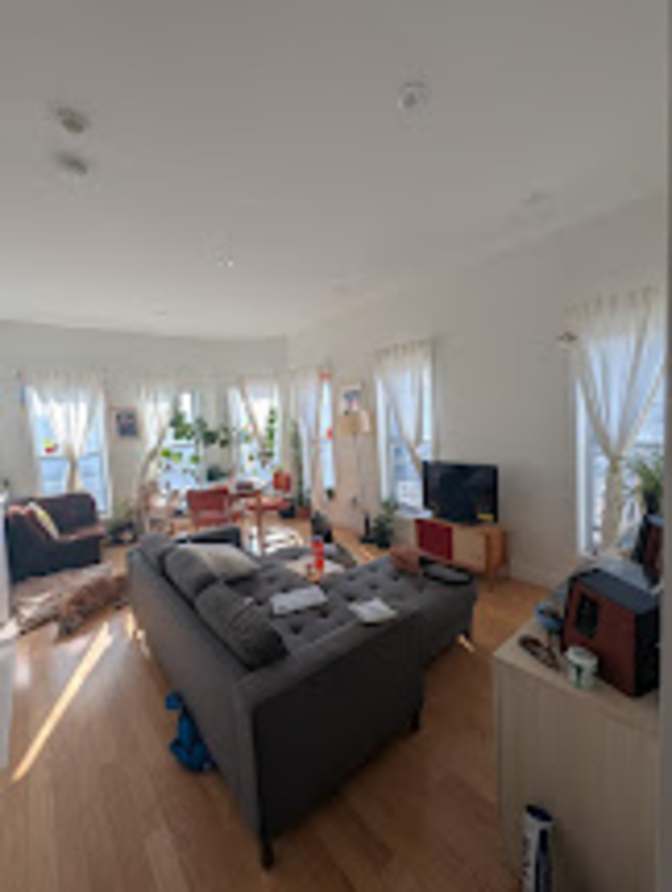 Tam Phan's room