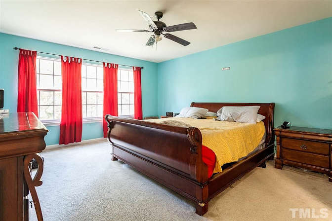 Alcove Rooms's room