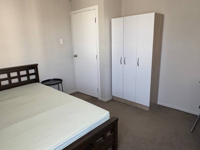 Shan's room