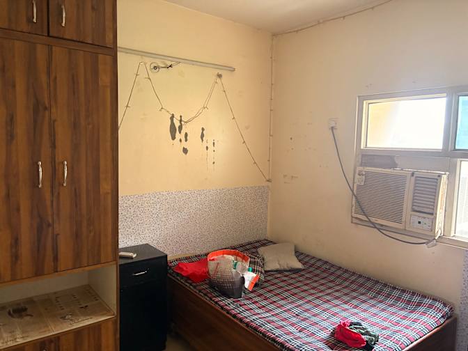 Palak Agarwal's room
