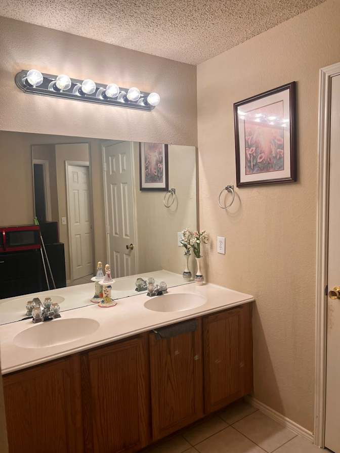 joshua's room