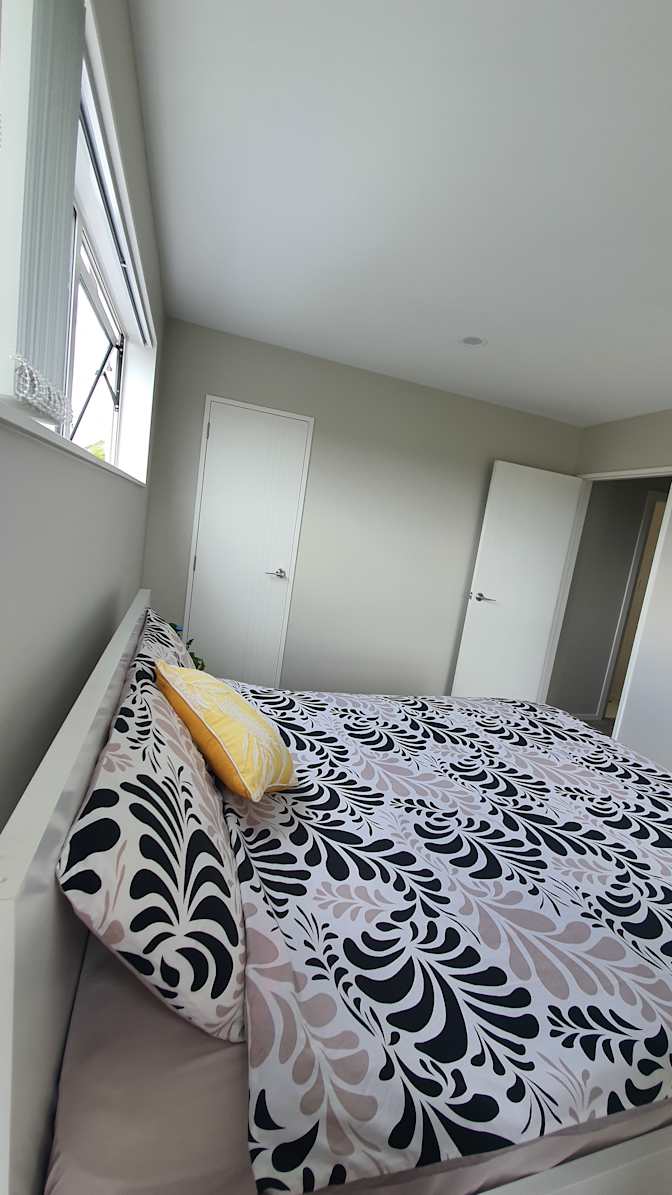 Shristi's room