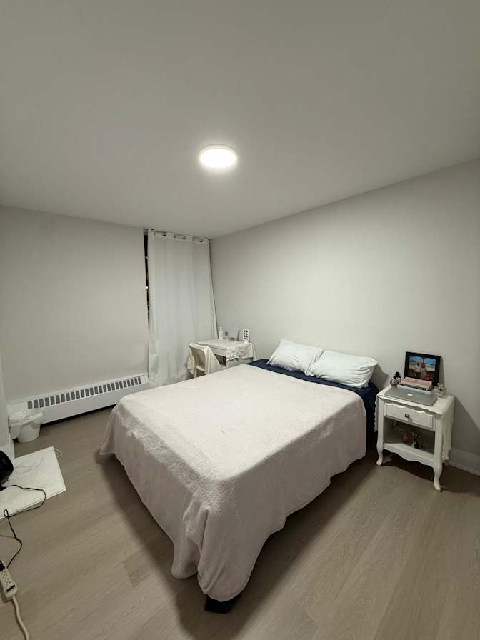 Anushka's room