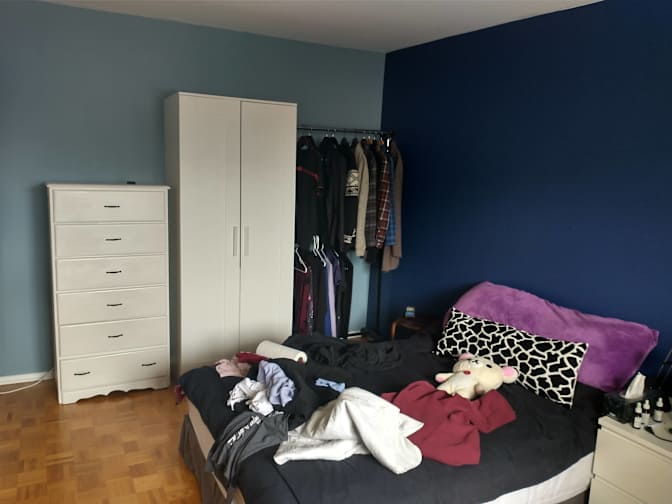 Estelle Moreau's room