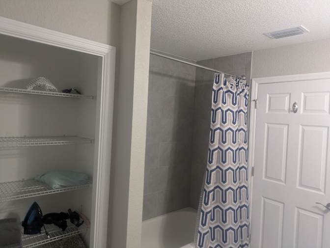 caridad torres's room