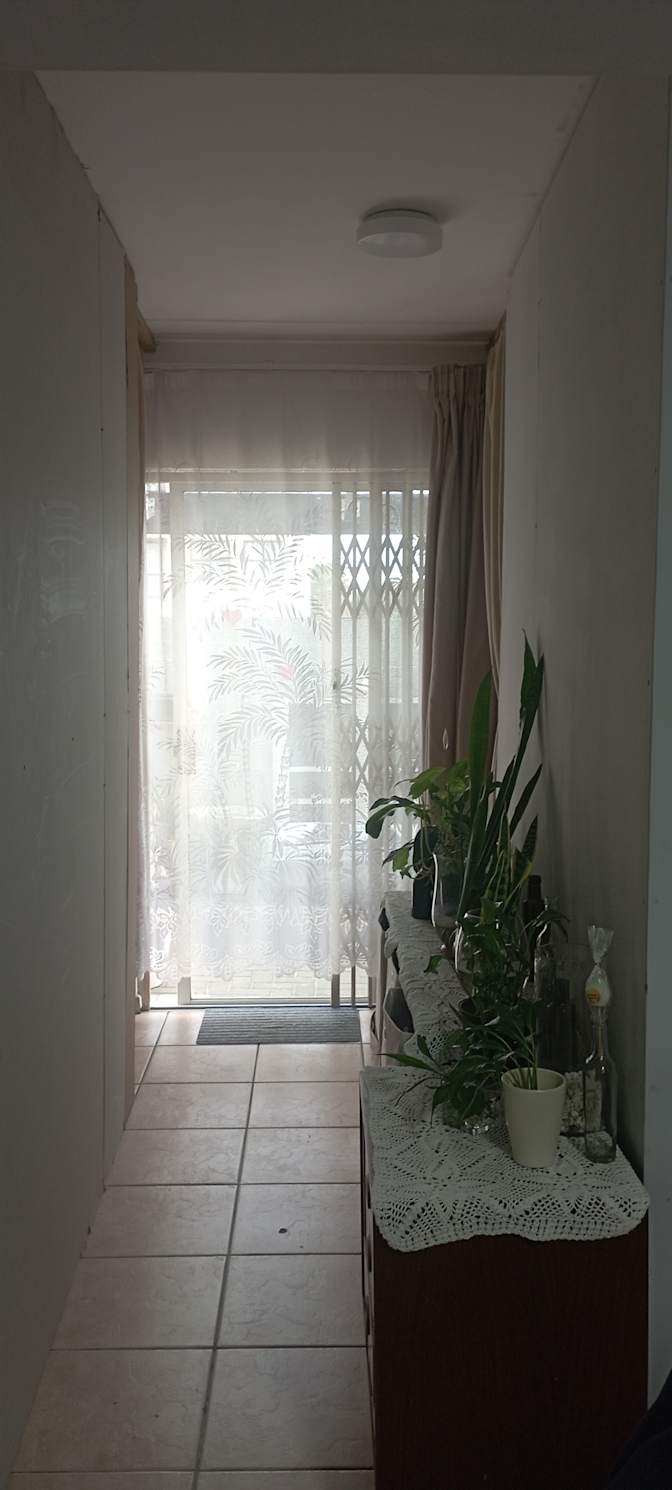 Shiz's room