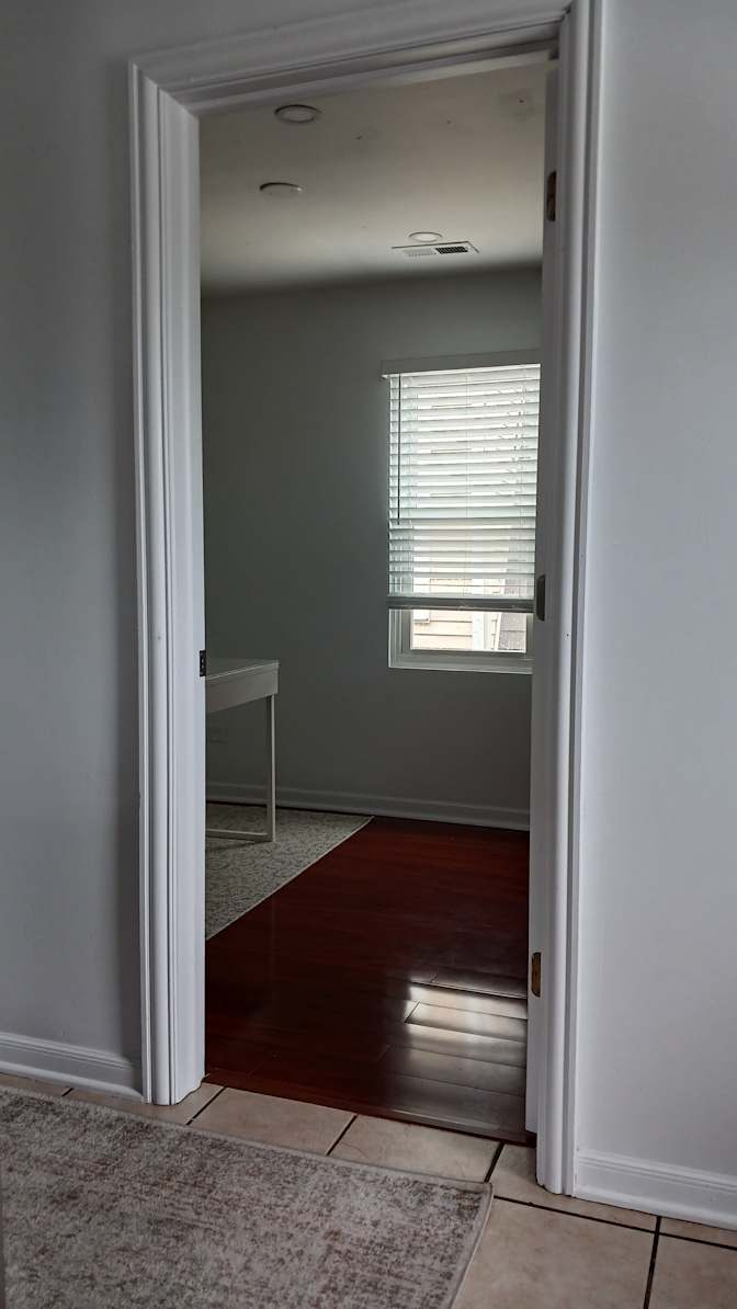 Mayra Pina's room