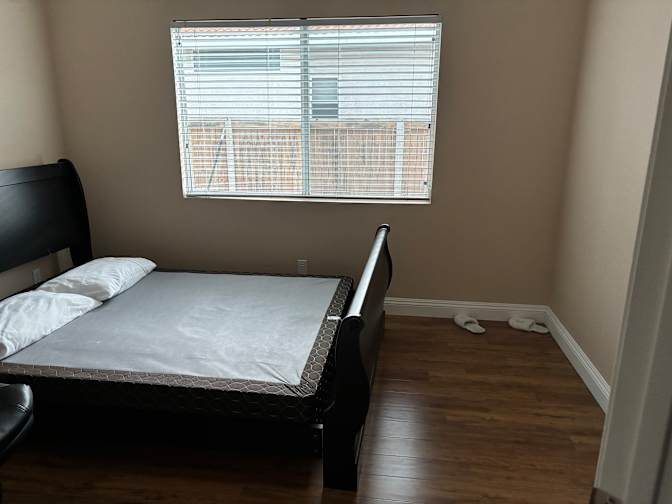 Tony's room