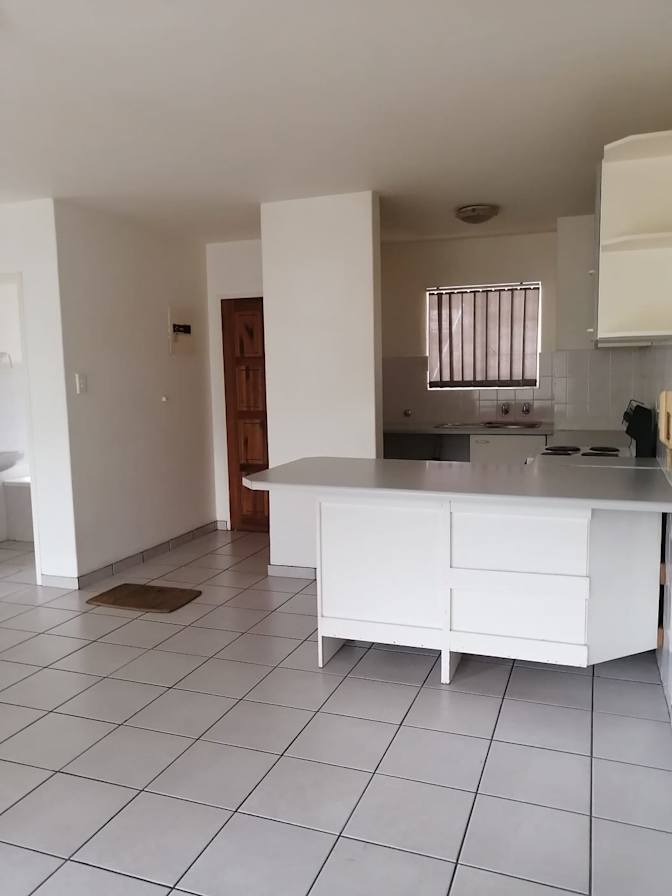 Thobile's room
