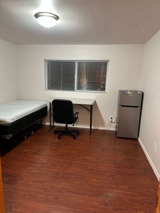 Lisa's room