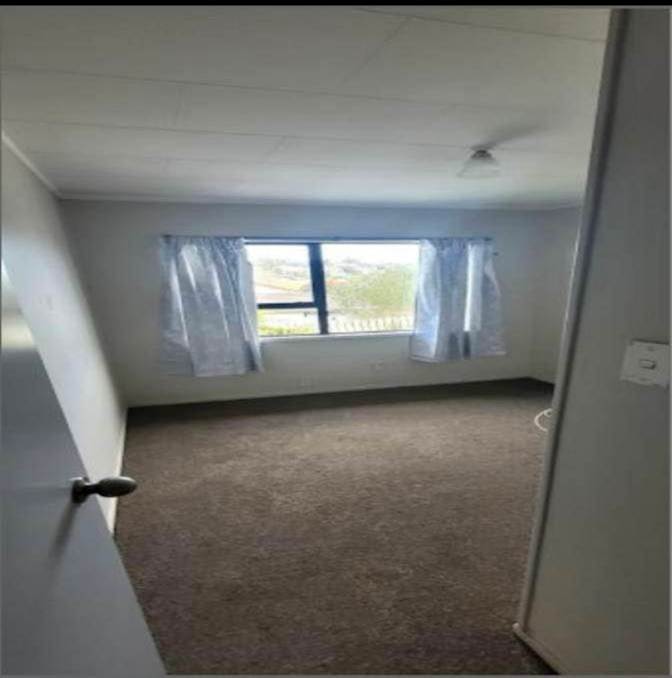 Abdul's room