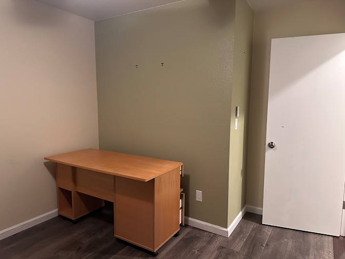 Leticia's room