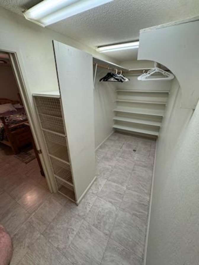 Paula E Orlaineta's room
