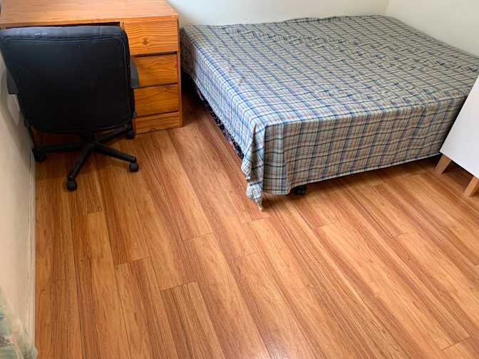 Cindy's room