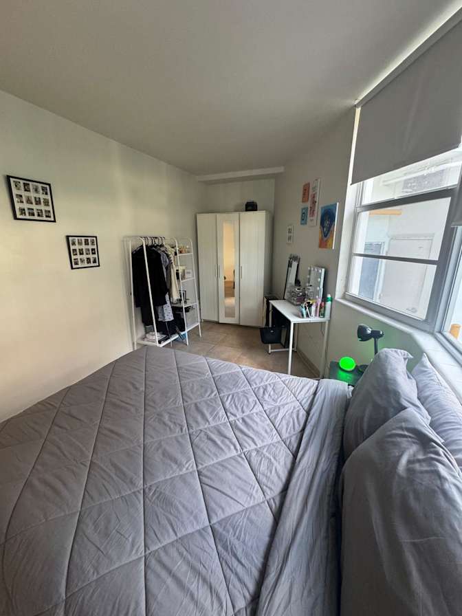 Florencia's room