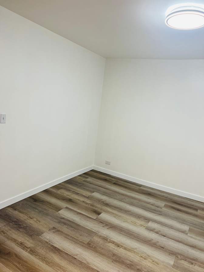 Donkey's room