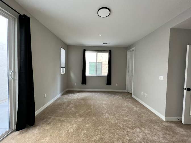 Nic's room