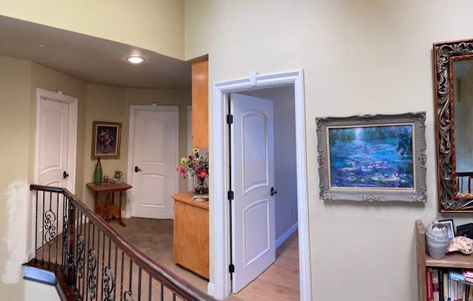 Lisa's room