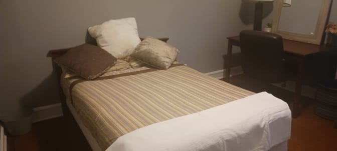 VENUS's room