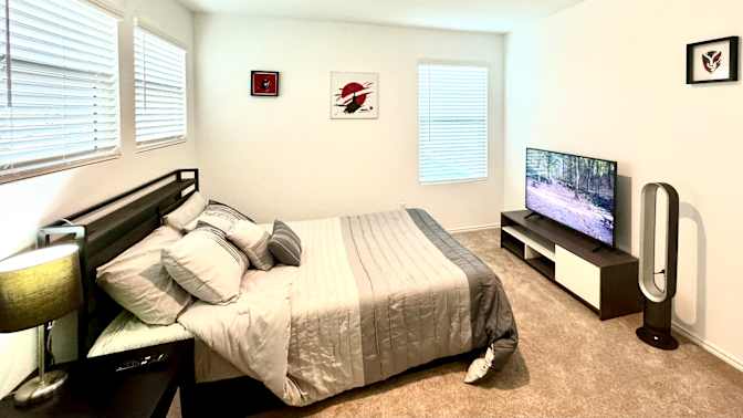 Jose Romero's room