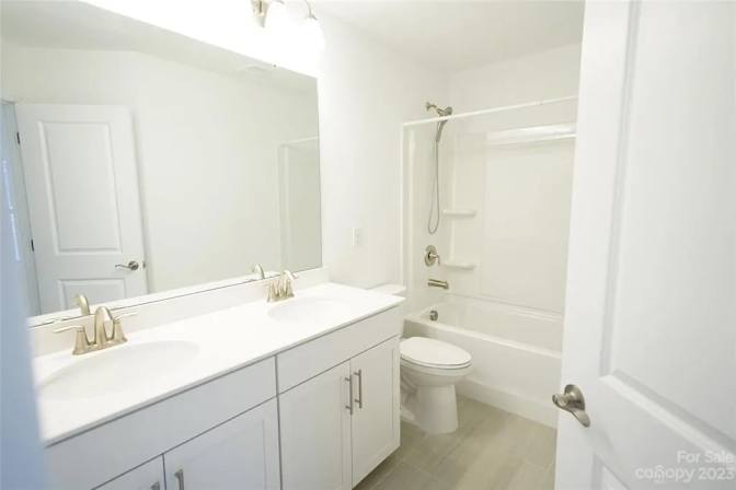 Alcove Rooms's room