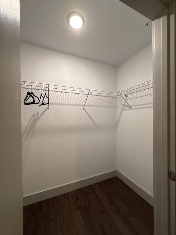 Eva's room