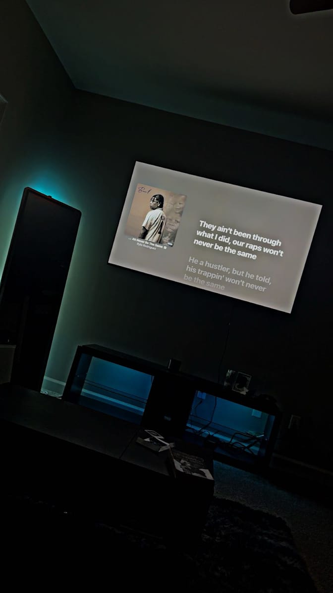 Zitemus Henderson's room