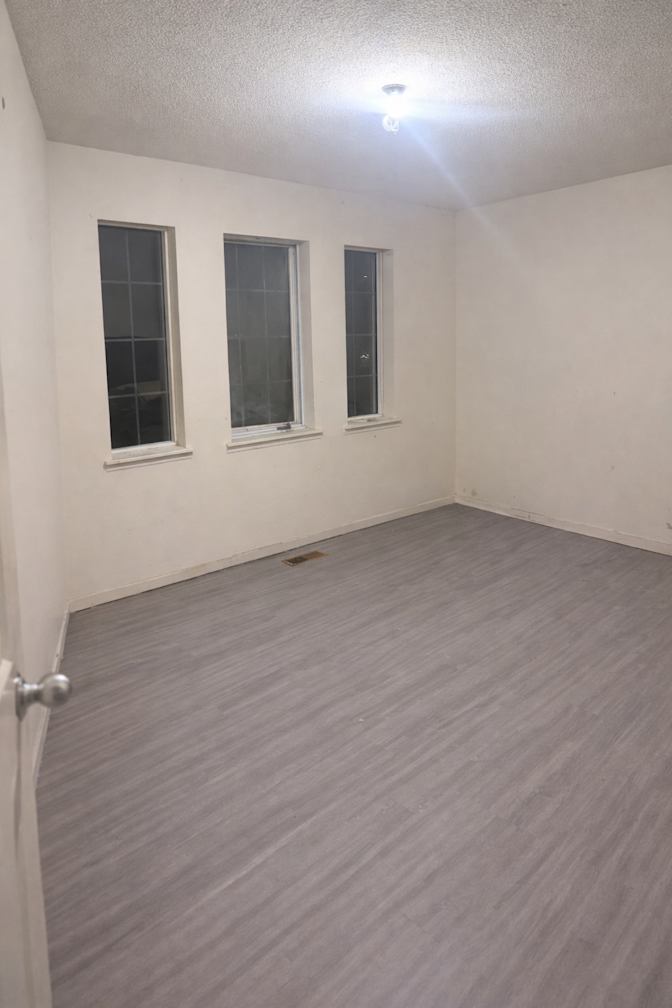 MpressDaz's room
