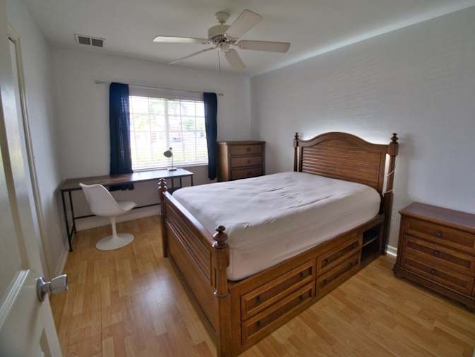 Juergen's room