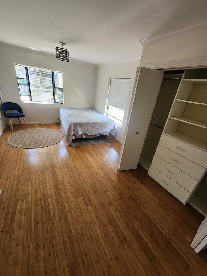 Jessenia's room