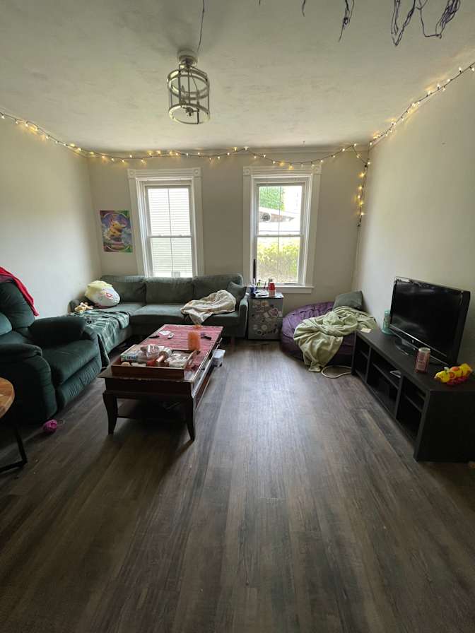 Raven's room