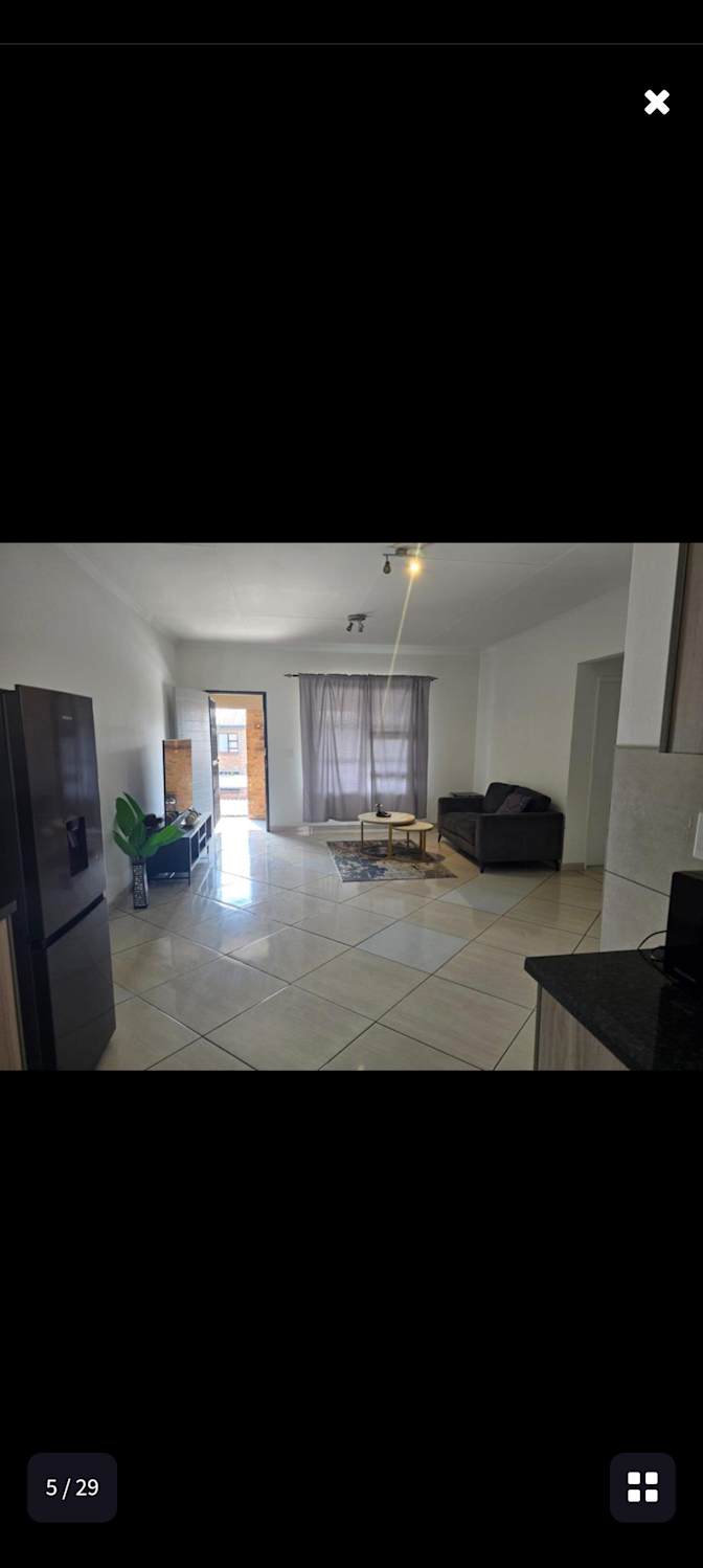 Anthonio's room