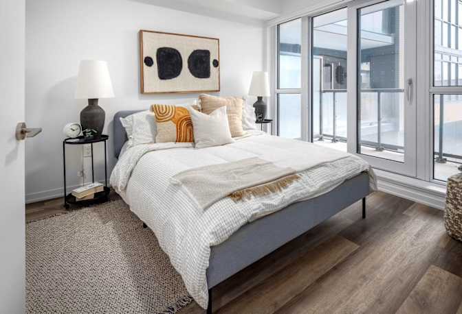 Dennis Robert's room