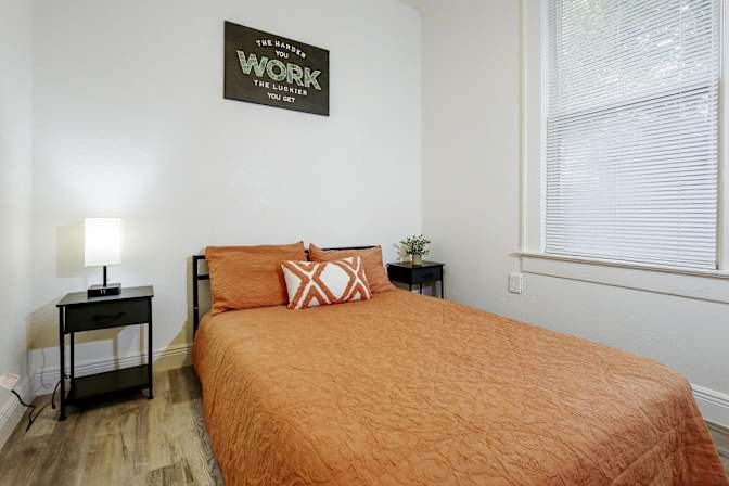PadSplit's room
