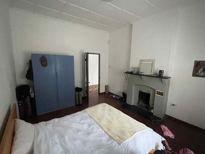 Max's room
