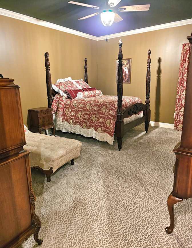 Victoria Taylor's room