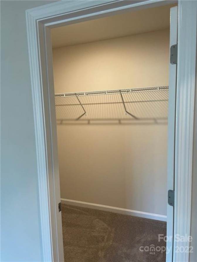Alcove Rooms's room