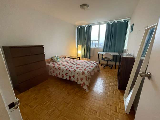 Farnaz Hatamifar's room